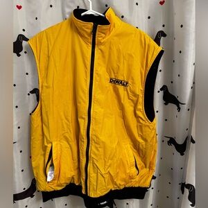 Dewalt vest
